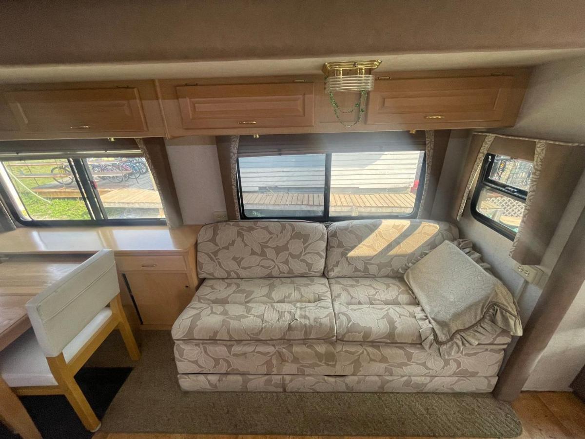 فندق كانمورفي  Rundle Mountain Rv Park المظهر الخارجي الصورة