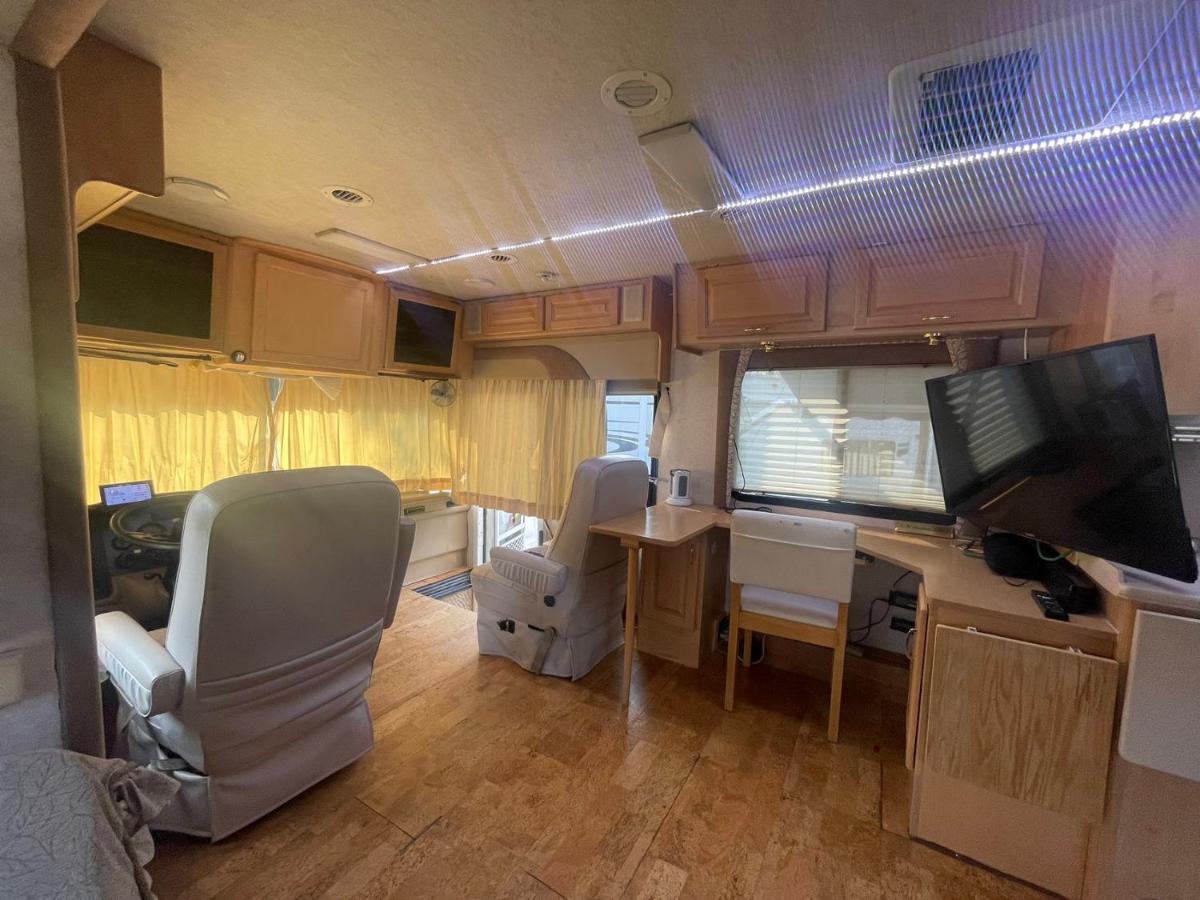 فندق كانمورفي  Rundle Mountain Rv Park المظهر الخارجي الصورة